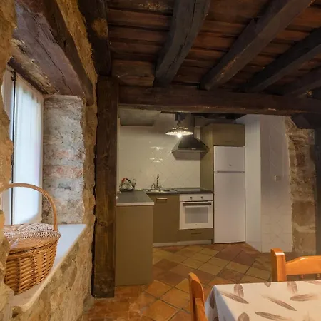 Casas De Valoria * Valoria de Aguilar