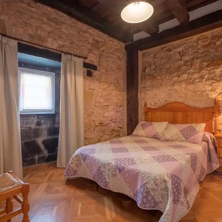 Casas De Valoria Casa de Campo Valoria de Aguilar